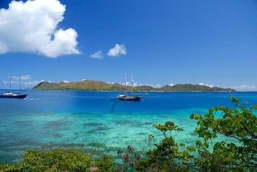 济南市莱芜区寨里镇和平村开展“无烟佳节 与爱同行” 宣传活动