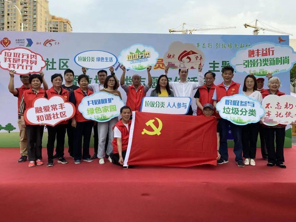 2022年刘思齐逝世:李敏李讷未能到场送别,四个子女同镜场面感人