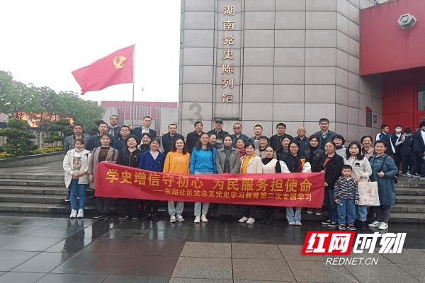 有种“遗传”叫王宝强儿子，避开父母缺点继承优点，被赞很会长，长得如何？